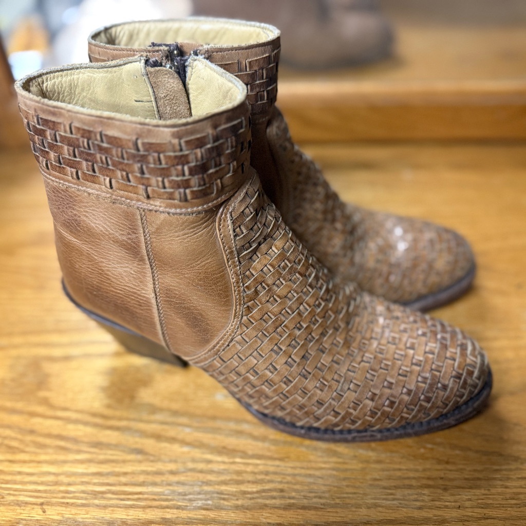 Stetson Brown Woven Leather Booties